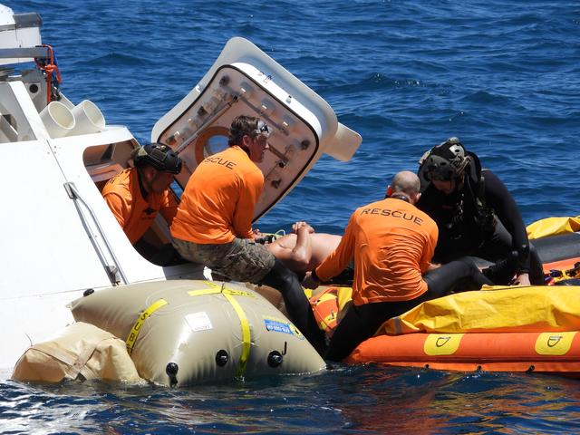 NASA image: Starliner Astronaut Water Rescue Training