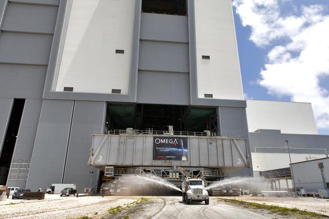 NASA image: Crawler Clears VAB's Highbay 2 for Commercial Partner