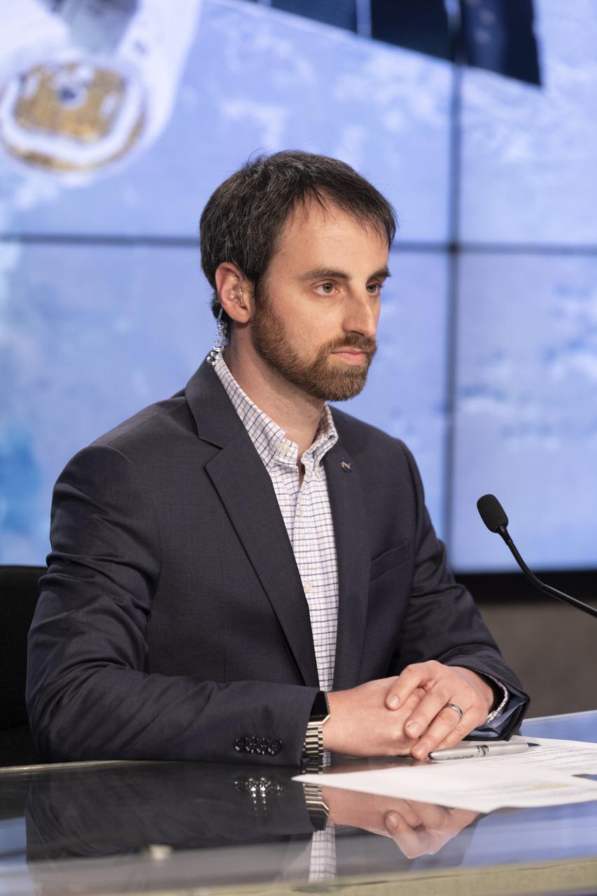 Josh Santora, with NASA Communications, moderates a postlaunch news conference at NASA’s Kennedy Space Center in Florida on May 4, 2019, for SpaceX’s 17th Commercial Resupply Services (CRS-17) mission to the International Space Station for the agency. The company’s Falcon 9 rocket with the Dragon cargo module lifted off from Space Launch Complex 40 at Cape Canaveral Air Force Station in Florida at 2:48 a.m. EDT. The Dragon cargo module will deliver about 5,500 pounds of science and research, crew supplies and vehicle hardware to the orbital laboratory and its crew. 