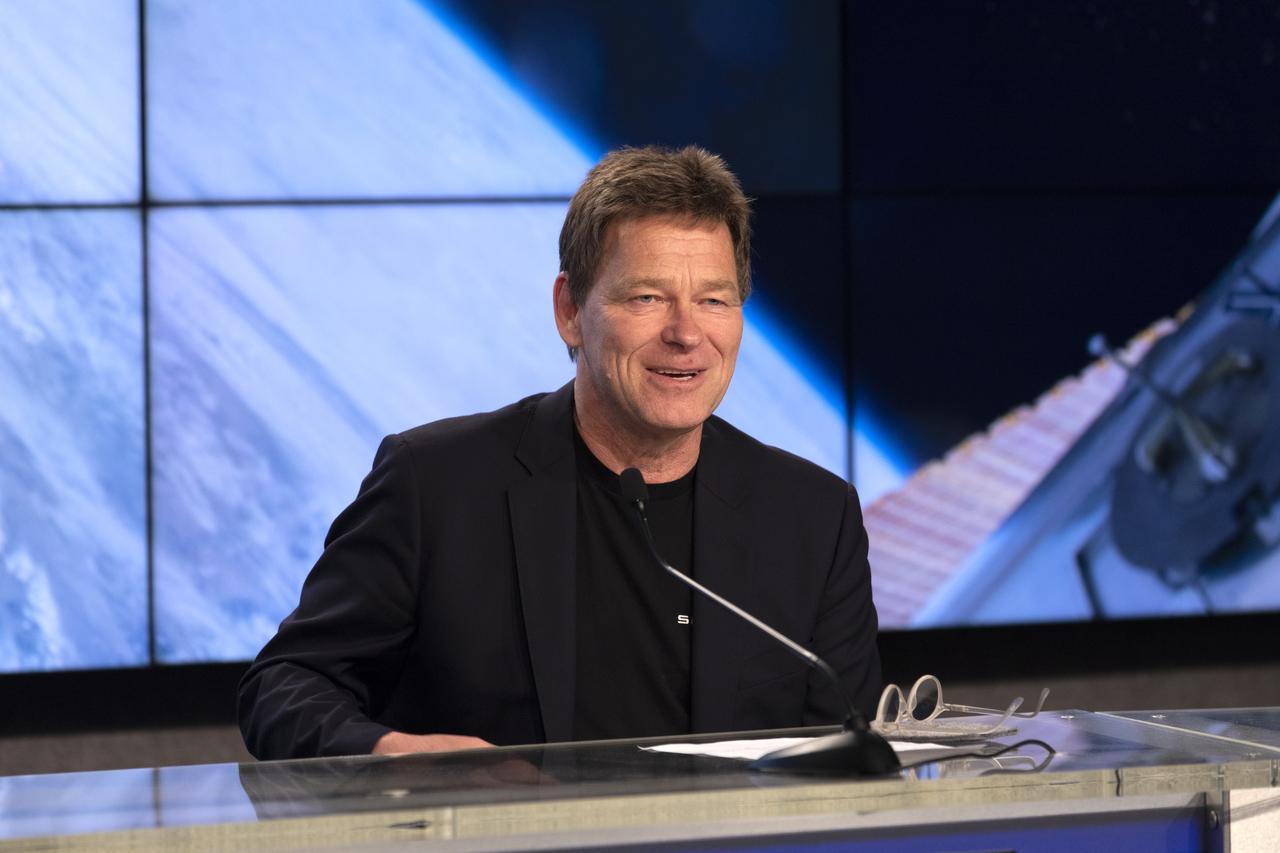 Hans Koenigsmann, vice president, Build and Flight Reliability with SpaceX, speaks to members of the news media during a postlaunch news conference at NASA’s Kennedy Space Center in Florida on May 4, 2019, for SpaceX’s 17th Commercial Resupply Services (CRS-17) mission to the International Space Station for the agency. The company’s Falcon 9 rocket with the Dragon cargo module lifted off from Space Launch Complex 40 at Cape Canaveral Air Force Station in Florida at 2:48 a.m. EDT. The Dragon cargo module will deliver about 5,500 pounds of science and research, crew supplies and vehicle hardware to the orbital laboratory and its crew. 