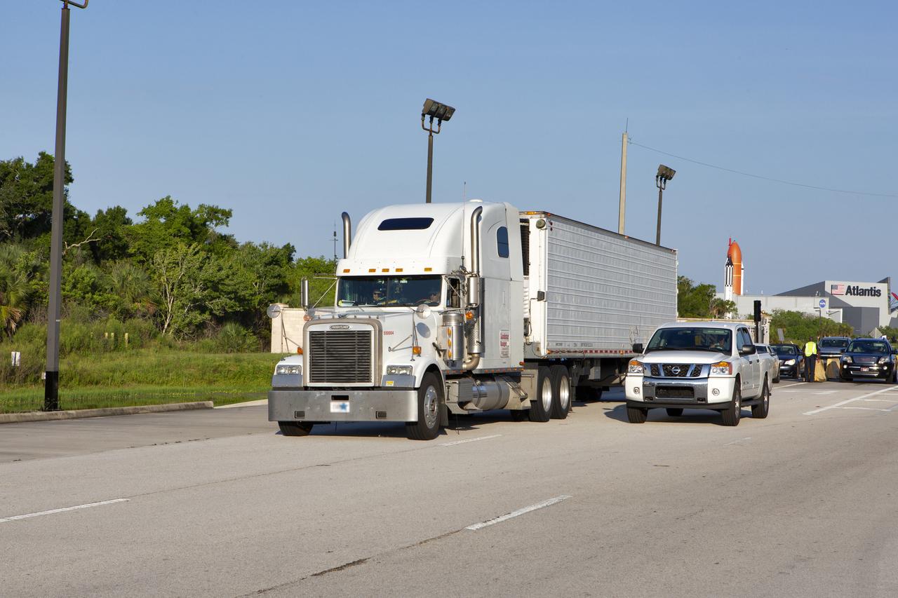 The abort motor for NASA’s Artemis 1 mission, secured in a heavy transport truck, arrives at the entrance to the agency’s Kennedy Space Center in Florida on June 6, 2019. The abort motor, manufactured by Northrop Grumman, will be delivered to the Launch Abort System Facility and integrated with Orion subcomponents and prepared for Artemis 1. It is one of three motors located on the tower of the Launch Abort System (LAS). The LAS is designed to pull the Orion capsule and its crew away to safety if an emergency occurs during ascent of the Space Launch System (SLS) rocket. During Artemis 1, the uncrewed Orion spacecraft will launch atop the SLS from Launch Pad 39B at Kennedy. Orion will embark on an approximately three-week mission that will take the spacecraft thousands of miles past the Moon. Orion will return to Earth and splashdown in the Pacific Ocean off the coast of California, where it will be retrieved and returned to Kennedy.