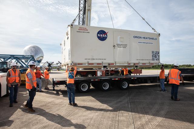NASA image: Artemis-2 Heat Shield Arrival