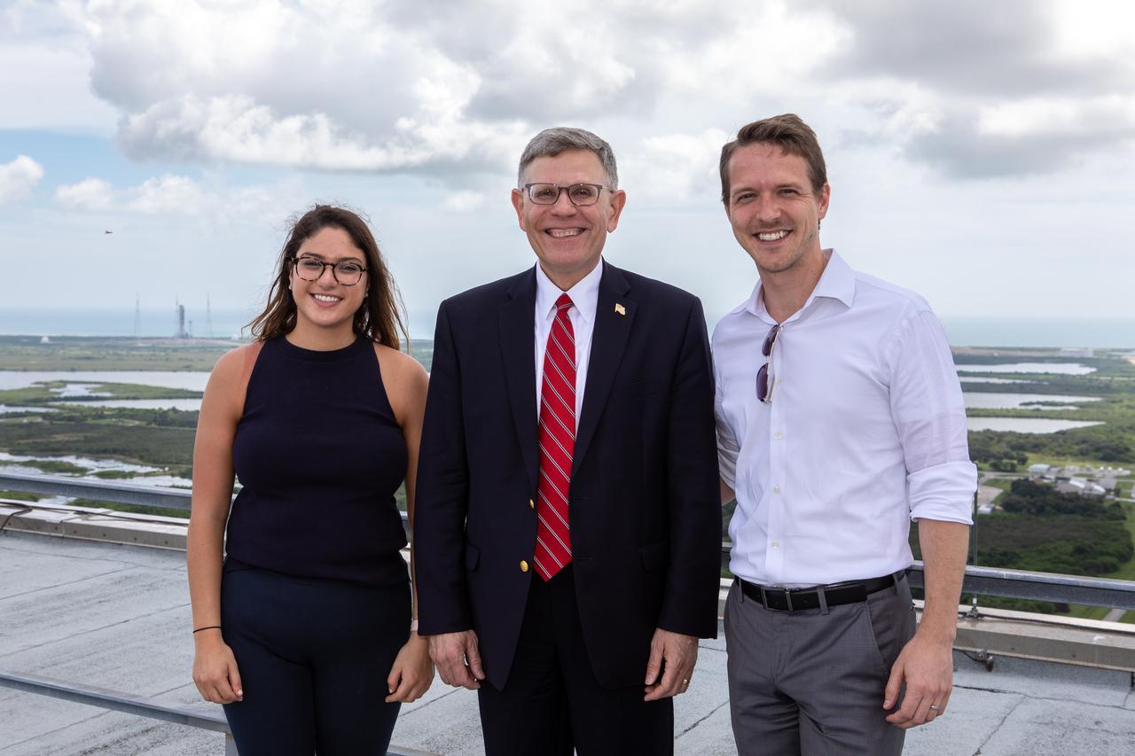 From left to right, Elena Hernandez, press secretary for the White House Office of Science and Technology Policy (OSTP), OSTP Director Kelvin Droegemeier, and OSTP AAAS Science and Technology Policy Fellow Jon Werner-Allen visit the roof of the Vehicle Assembly Building at NASA’s Kennedy Space Center in Florida on July 10, 2019. Droegemeier visited the iconic rocket-assembly facility in the heart of Kennedy’s Launch Complex 39 Area during a tour of the multi-user spaceport. 