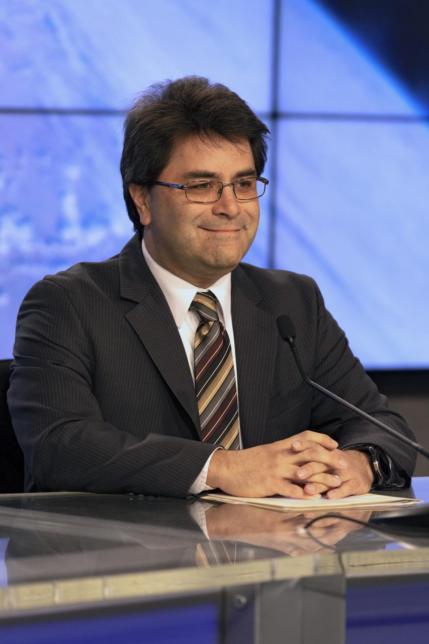Bill Spetch, deputy manager of the International Space Station Transportation Integration Office at NASA’s Johnson Space Center in Houston, speaks during the prelaunch news conference for SpaceX’s 18th Commercial Resupply Services (CRS-18) mission to the station on July 24, 2019, at the agency’s Kennedy Space Center in Florida. The SpaceX Falcon 9 rocket and uncrewed Dragon spacecraft are scheduled to launch July 24, 2019, from Space Launch Complex 40 at Florida’s Cape Canaveral Air Force Station. 