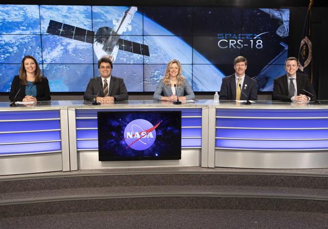 NASA image: SpaceX CRS-18 PreLaunch News Conference