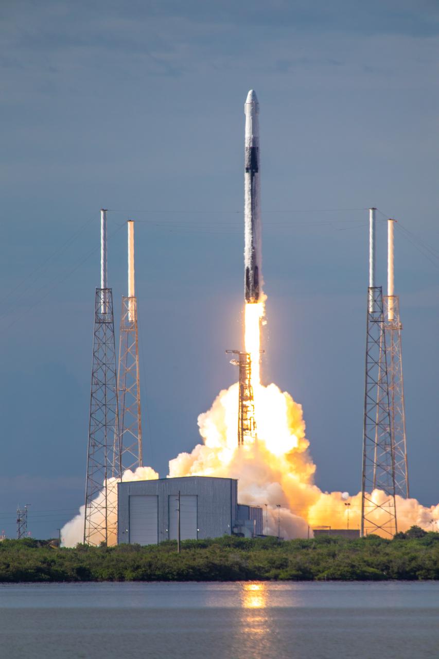 A SpaceX Falcon 9 rocket lifts off from Space Launch Complex 40 at Cape Canaveral Air Force Station in Florida at 6:01 p.m. EDT on July 25, 2019, carrying the Dragon spacecraft on the company's 18th Commercial Resupply Services (CRS-18) mission to the International Space Station.  The uncrewed Dragon spacecraft will deliver about 5,000 pounds of science and research, crew supplies and vehicle hardware to the orbiting laboratory. 