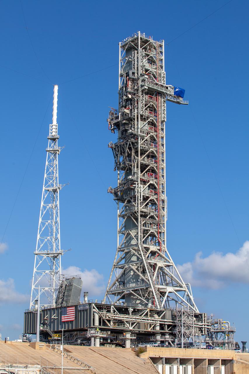 The mobile launcher for Artemis missions is at Launch Pad 39B on Sept. 11, 2019, at NASA’s Kennedy Space Center in Florida, after spending a week and a half inside the Vehicle Assembly Building (VAB) due to the approach of Hurricane Dorian. The nearly 400-foot-tall structure was moved from Launch Pad 39B to the VAB for safekeeping on Aug. 30. The storm passed about 70 miles east of the spaceport during the overnight hours Tuesday, Sept. 3, and Wednesday, Sept. 4. NASA’s Exploration Ground Systems moved the mobile launcher back to the launch pad, where teams will complete testing and checkout on the launcher in the coming weeks for the Artemis I mission.