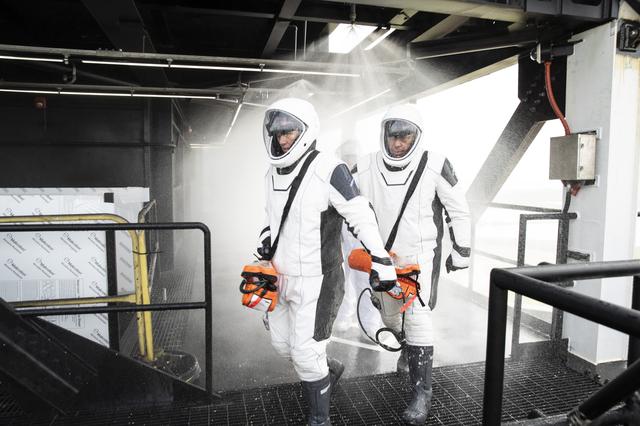 NASA image: SpaceX Emergency Egress Exercise