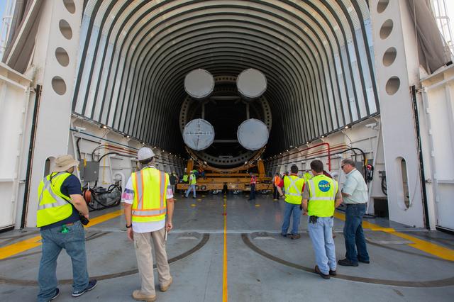 NASA image: SLS Core Stage Pathfinder Offload