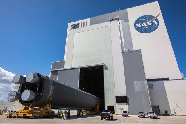 NASA image: SLS Core Stage Pathfinder Move into VAB