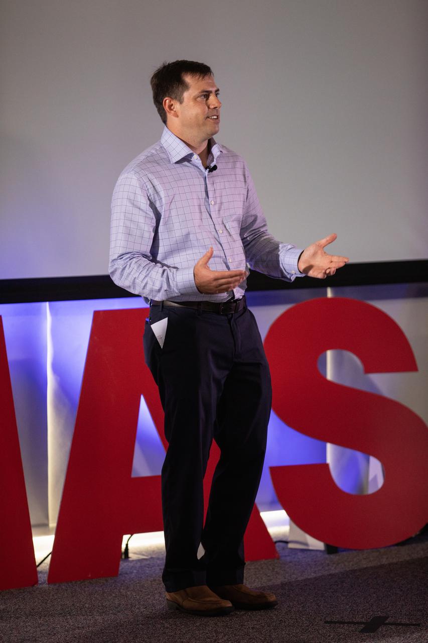 Kennedy Space Center’s Mike Williams speaks at the third in a series of five TED Talk-style informational sessions on Oct. 17, 2019, in the Florida spaceport’s Kennedy Learning Institute. Sponsored by Kennedy’s Launching Leaders and Leadership for the Future, NASAtalks focuses on the topic of intentional careers and aims to provide employees with tools and knowledge that can be utilized for career growth. The theme of this third session was customers, and additional speakers included Kennedy employees Ryan Richards and Dave Grau, with a skill-building section on active listening and negotiating by Tim Bass. 
