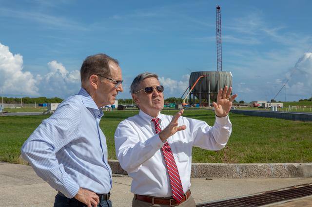 NASA image: NASA Advisory Council Tour