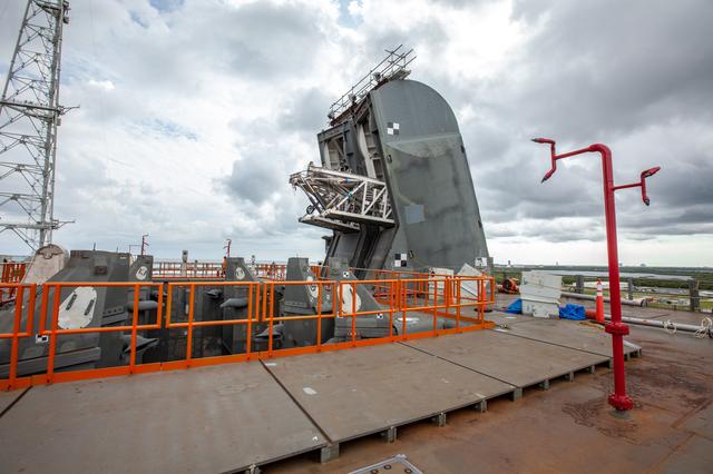 NASA image: Cyro Testing at ML, Pad 39B