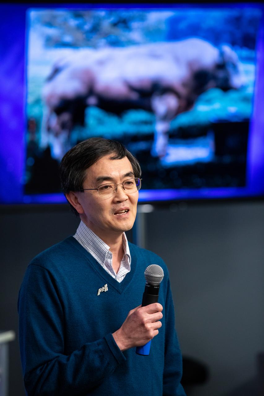 A What’s On Board Briefing for SpaceX’s 19th Commercial Resupply Services (CRS-19) mission for NASA to the International Space Station took place on Dec. 3, 2019, at the agency’s Kennedy Space Center in Florida. Se-Jin Lee, professor at the Jackson Laboratory and University of Connecticut School of Medicine, and principal investigator of Rodent Research-19 presents his research to members of the media. He discussed the research on molecular signaling pathways that influence muscle degradation to prevent skeletal muscle and bone loss during spaceflight, and enhance recovery following return to Earth. The SpaceX Falcon 9 rocket and Dragon cargo module are scheduled to launch on Dec. 4, 2019, from Space Launch Complex 40 on Cape Canaveral Air Force Station in Florida. 