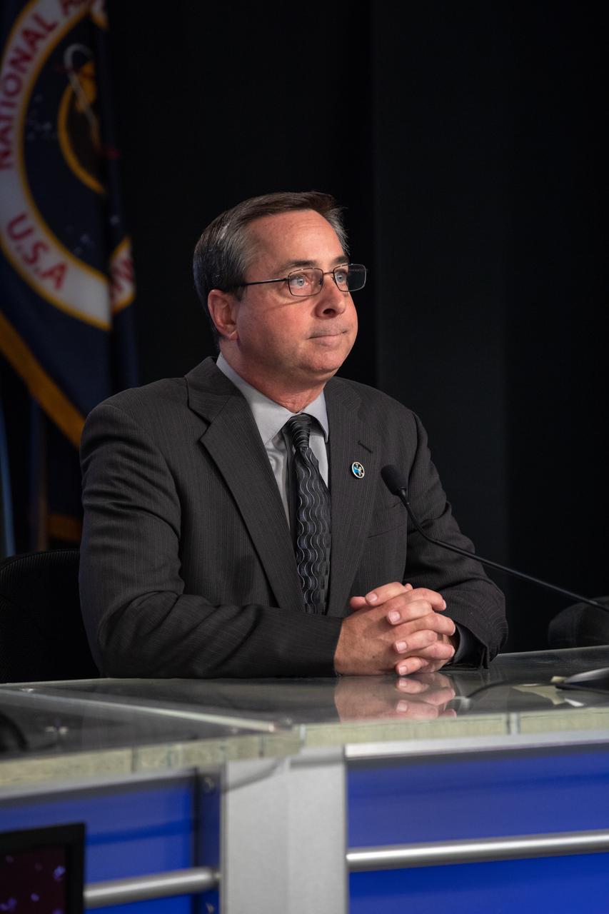 Mike McAleenan, launch weather officer, U.S. Air Force 45th Space Wing, gives a weather update to members of the news media during a prelaunch news conference on Dec. 3, 2019, for SpaceX’s 19th Commercial Resupply Services (CRS-19) mission for NASA to the International Space Station, at the agency’s Kennedy Space Center in Florida. NASA and industry leaders speak to members of the news media during the news conference. The SpaceX Falcon 9 rocket and Dragon cargo module are scheduled to launch on Dec. 4, 2019, from Space Launch Complex 40 on Cape Canaveral Air Force Station in Florida.
