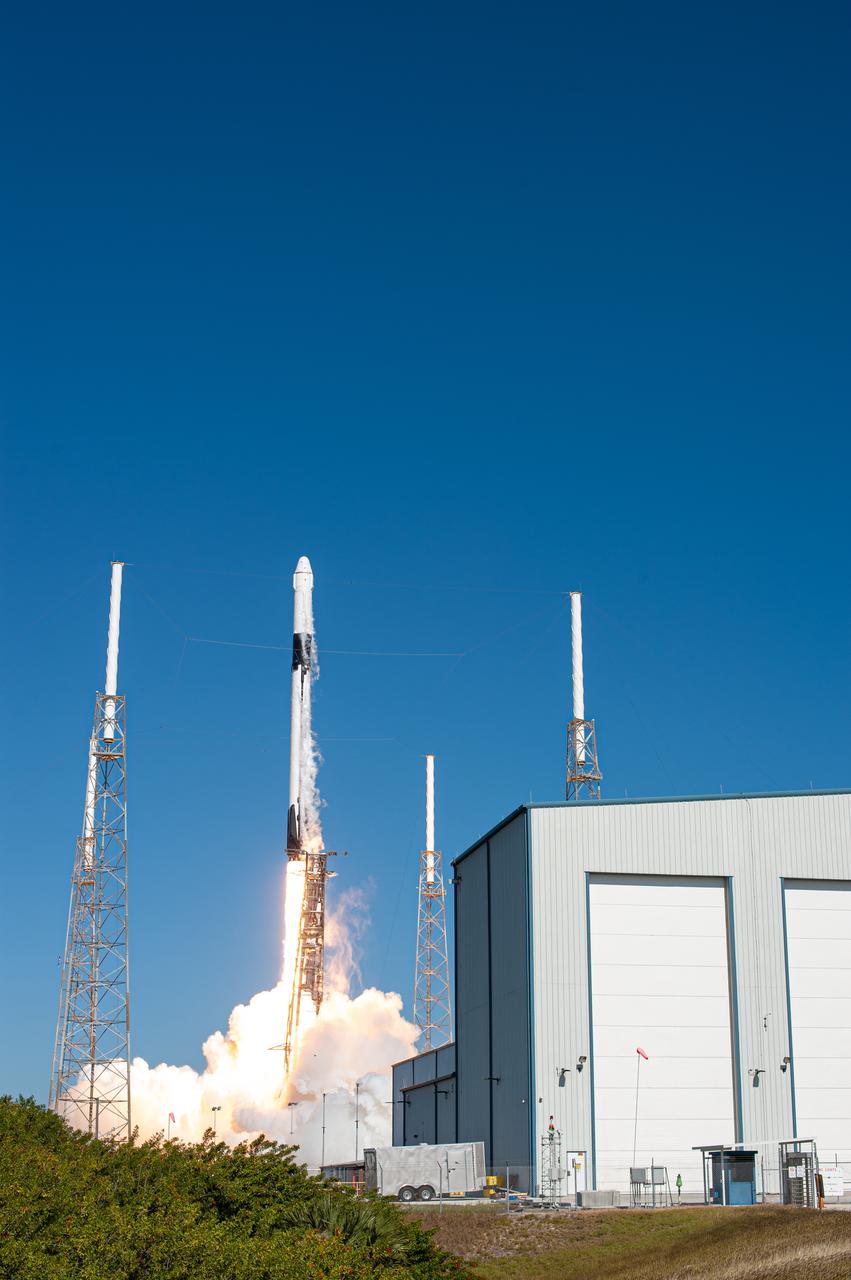The SpaceX Falcon 9 rocket with the Dragon cargo module climbs upward after liftoff from Space Launch Complex 40 on Cape Canaveral Air Force Station in Florida in the early afternoon on Dec. 5, 2019. Liftoff was at 12:29 p.m. EST. This is SpaceX’s 19th Commercial Resupply Services (CRS-19) mission for NASA to the International Space Station. The Dragon cargo module will deliver more than 5,700 pounds of science and research, crew supplies and vehicle hardware to the orbital laboratory and its crew.