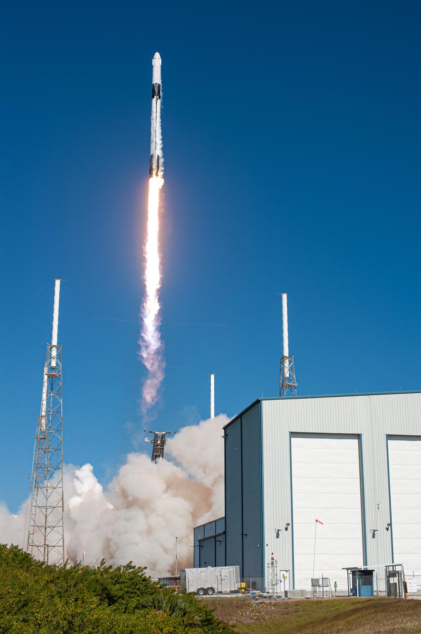 The SpaceX Falcon 9 rocket with the Dragon cargo module climbs upward after liftoff from Space Launch Complex 40 on Cape Canaveral Air Force Station in Florida in the early afternoon on Dec. 5, 2019. Liftoff was at 12:29 p.m. EST. This is SpaceX’s 19th Commercial Resupply Services (CRS-19) mission for NASA to the International Space Station. The Dragon cargo module will deliver more than 5,700 pounds of science and research, crew supplies and vehicle hardware to the orbital laboratory and its crew.