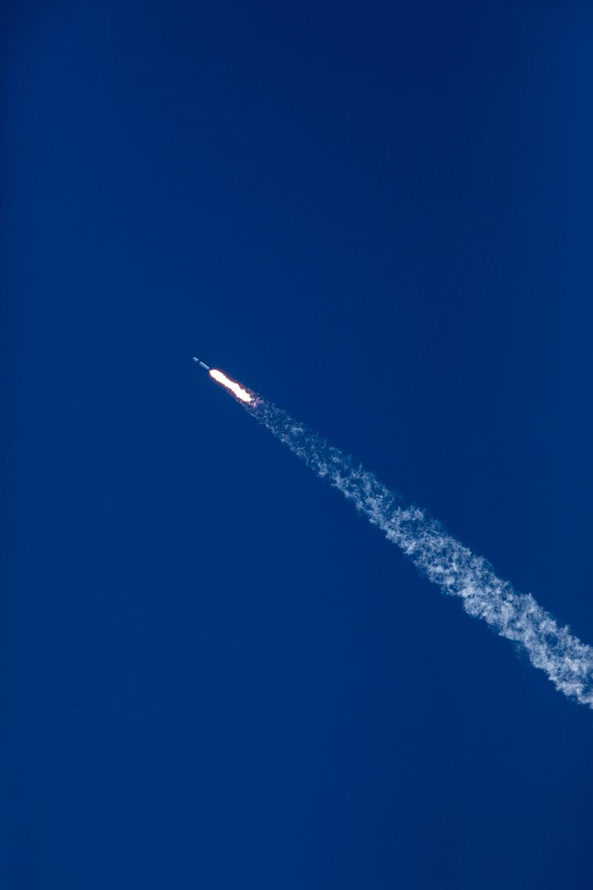 The SpaceX Falcon 9 rocket with the Dragon cargo module climbs upward after liftoff from Space Launch Complex 40 on Cape Canaveral Air Force Station in Florida in the early afternoon on Dec. 5, 2019. Liftoff was at 12:29 p.m. EST. This is SpaceX’s 19th Commercial Resupply Services (CRS-19) mission for NASA to the International Space Station. The Dragon cargo module will deliver more than 5,700 pounds of science and research, crew supplies and vehicle hardware to the orbital laboratory and its crew.