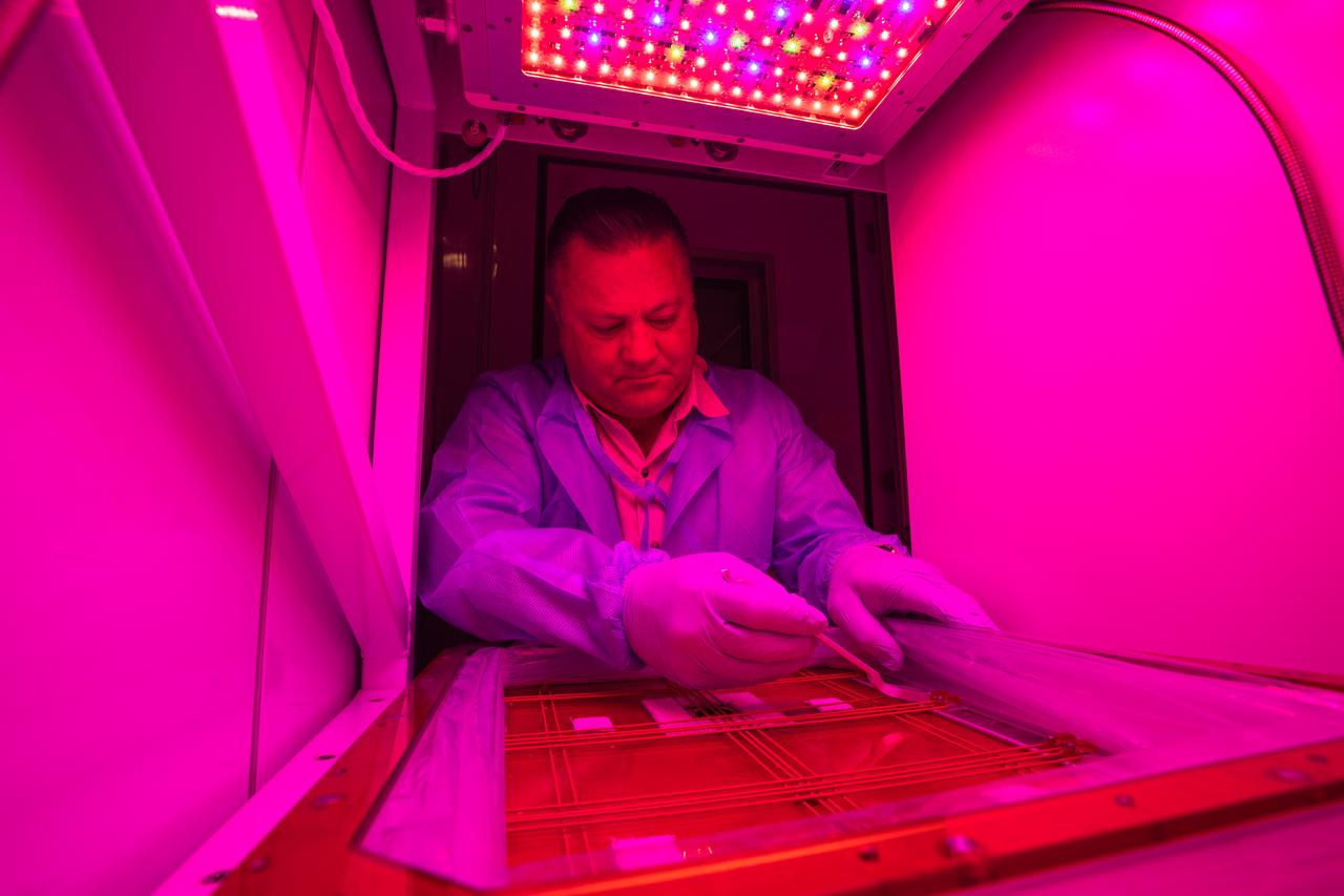 Matthew English is the Exploration Research and Technology facility manager for the Space Station Processing Facility (SSPF) at NASA’s Kennedy Space Center in Florida. English’s responsibilities include ensuring that the International Space Station teams inside the SSPF have the facilities, tools and capabilities they need to support their launch customers, thus providing the support necessary to enable further research and design discoveries within NASA. 