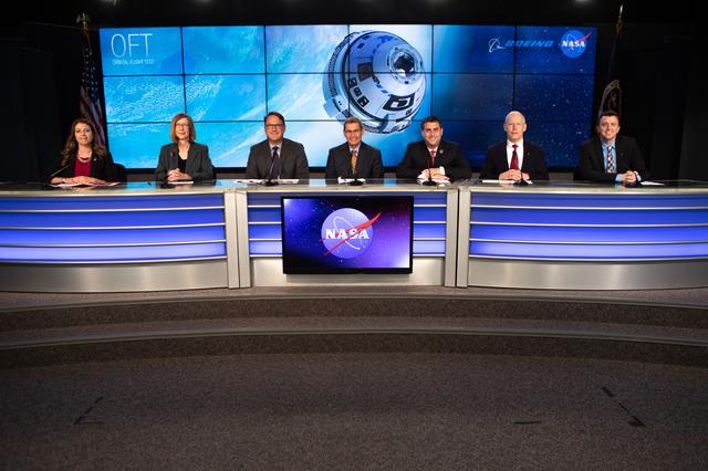 NASA image: CCP Boeing OFT Prelaunch News Conference