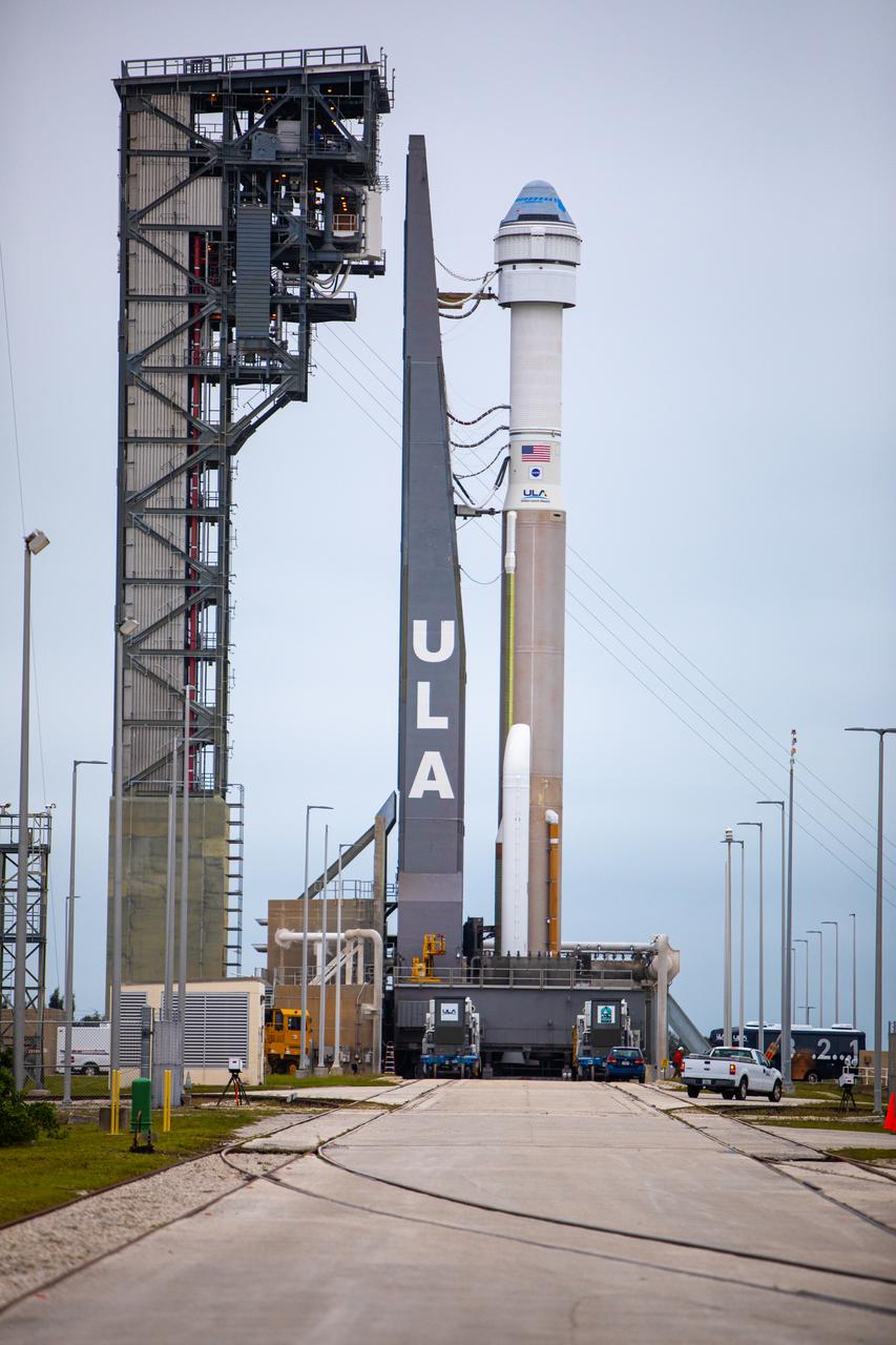 A United Launch Alliance Atlas V rocket, topped by Boeing’s CST-100 Starliner spacecraft, stands on the launch pad at Space Launch Complex 41 at Florida’s Cape Canaveral Air Force Station, Dec. 18, 2019, after rolling from the Vertical Integration Facility. Boeing’s uncrewed Orbital Flight Test will be the Starliner’s first flight to the International Space Station for NASA’s Commercial Crew Program.