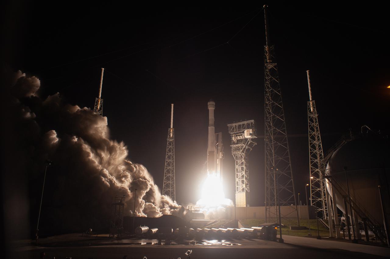 A two-stage United Launch Alliance Atlas V rocket lifts off from Space Launch Complex 41 at Cape Canaveral Air Force Station in Florida for Boeing’s Orbital Flight Test, Dec. 20, 2019. Liftoff occurred at 6:36 a.m. EST. The uncrewed Orbital Flight Test is the Starliner’s first flight for NASA’s Commercial Crew Program.