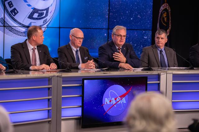 NASA image: CCP Boeing OFT ULA Post Launch News Conference