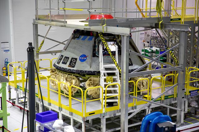 NASA image: Boeing Starliner in C3PF