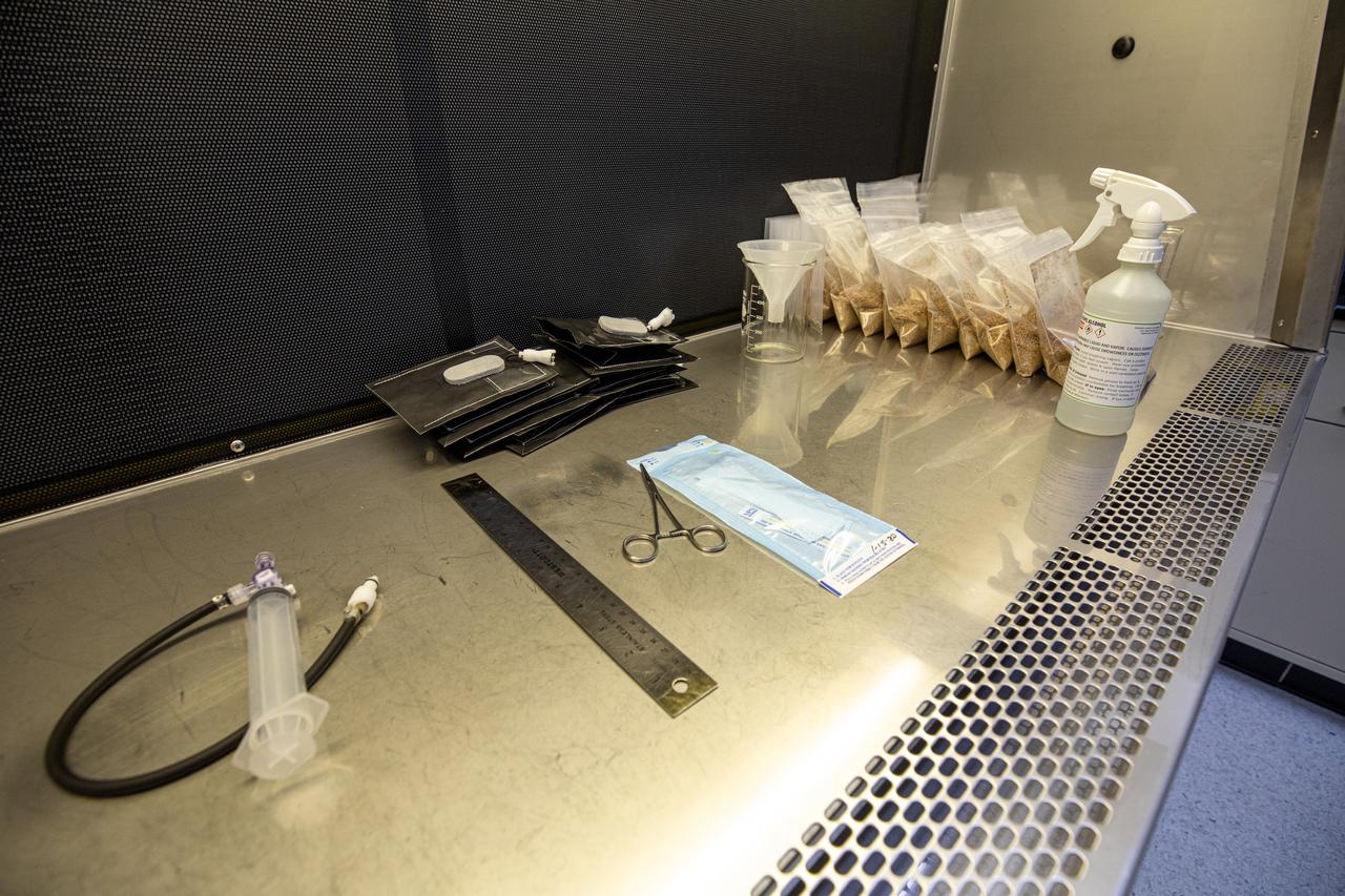 Researchers at NASA’s Kennedy Space Center in Florida have laid out supplies to prepare plant pillows inside the Space Station Processing Facility at on Jan. 16, 2020. The pillows are small containers used to grow plants in microgravity aboard the International Space Station. These pillows are for a series of plant experiments called VEG-03 J/K/L that will monitor the growth of three types of leafy greens. The experiments will be launched to the orbiting laboratory aboard a Northrop Grumman Antares rocket and Cygnus spacecraft on the company’s 13th resupply services mission. Liftoff is scheduled for Feb. 9, 2020, at 5:39 p.m. EST from the agency’s Wallops Flight Facility in Virginia. 