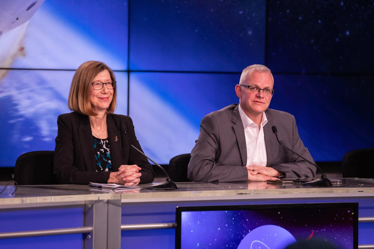 Kathy Lueders, manager of NASA’s Commercial Crew Program, left, and Benji Reed, director of Crew Mission Management for SpaceX, participate in a briefing at the agency’s Kennedy Space Center in Florida on Jan. 17, 2020, prior to launch of SpaceX’s uncrewed In-Flight Abort Test. A SpaceX Falcon 9 rocket topped by the company’s Crew Dragon spacecraft will lift off from Kennedy’s Launch Complex 39A, then begin the launch-abort sequence. The spacecraft will demonstrate its escape capabilities in preparation for crewed flights to the International Space Station as part of the agency’s Commercial Crew Program.