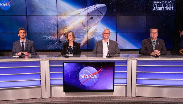 NASA image: SpaceX In-Flight Abort Test Prelaunch News Conference
