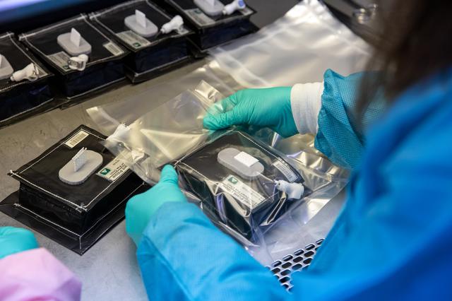 NASA image: VEG-03 J/K/L Packing for Wallops