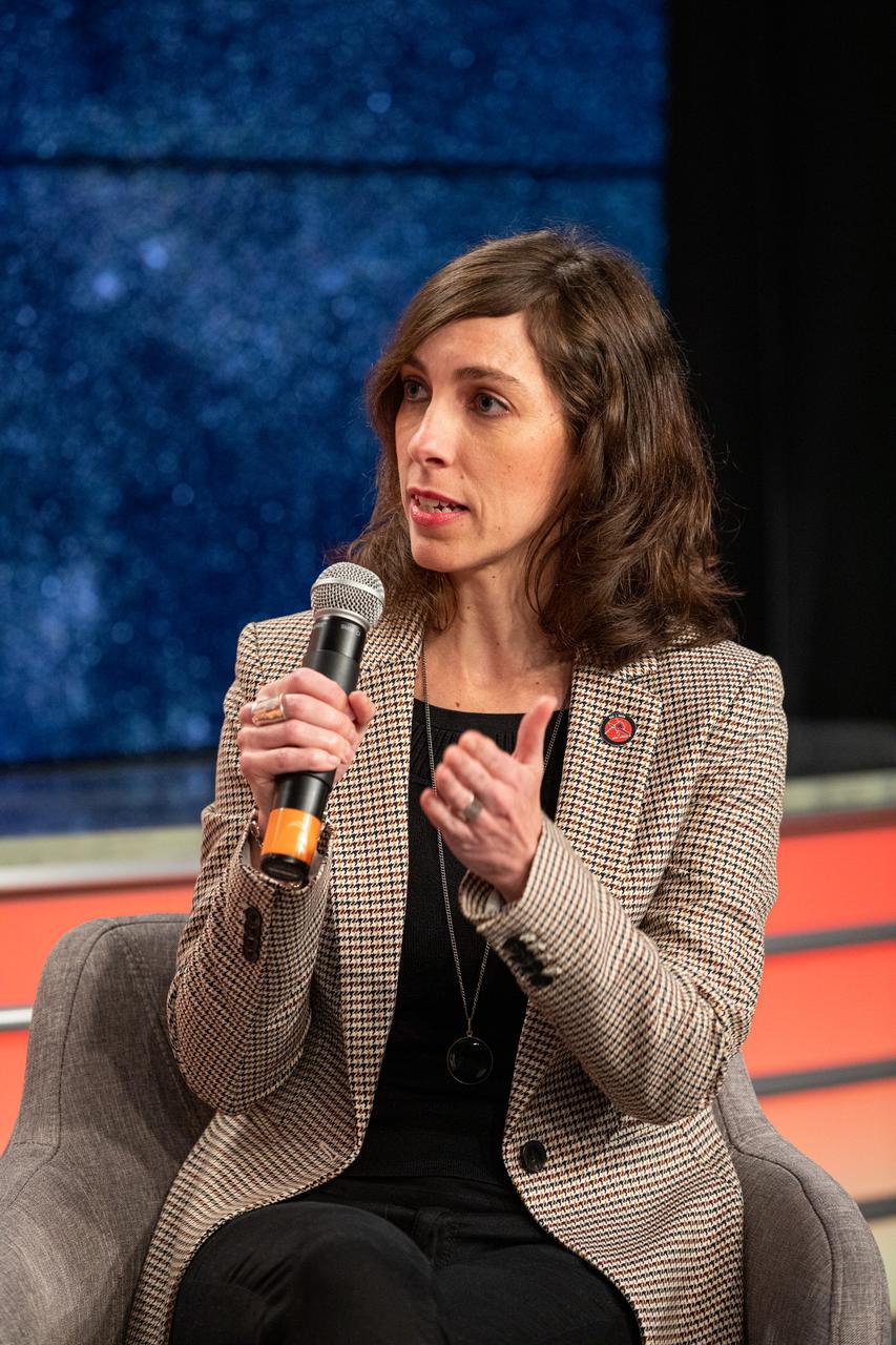 Ana Leon, Solar Orbiter contamination control architect with Airbus Defence and Space, participates in a Spanish Facebook Live event for the Solar Orbiter mission in the Press Site auditorium at NASA’s Kennedy Space Center in Florida on Jan. 29, 2020. Solar Orbiter is an international cooperative mission between ESA (European Space Agency) and NASA. The mission aims to study the Sun, its outer atmosphere and solar wind. The spacecraft will provide the first images of the Sun’s poles. NASA’s Launch Services Program based at Kennedy is managing the launch. The spacecraft has been developed by Airbus Defence and Space. Solar Orbiter will launch in February 2020 aboard a United Launch Alliance Atlas V rocket from Space Launch Complex 41 at Cape Canaveral Air Force Station in Florida.