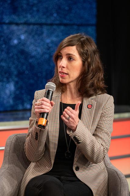 NASA image: Solar Orbiter Science Briefing (in Spanish) - Facebook Live Event