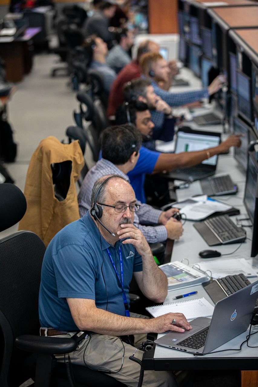 Members of the Artemis I launch team participate in a countdown simulation inside the Launch Control Center’s Firing Room 1 at NASA’s Kennedy Space Center in Florida on Feb. 3, 2020. Under the leadership of Launch Director Charlie Blackwell-Thompson, a team of nearly 100 engineers from Orion, Space Launch System (SLS) and NASA’s Exploration Ground Systems came together to work through a series of simulated challenges, as well as a final countdown procedure. During these exercises, different issues were introduced to familiarize the team with launch day operations, while providing them with an opportunity to practice how they would handle those issues in real-time. Artemis I will be the first integrated test flight of the Orion spacecraft and SLS rocket – the system that will ultimately land the first woman and the next man on the Moon. 