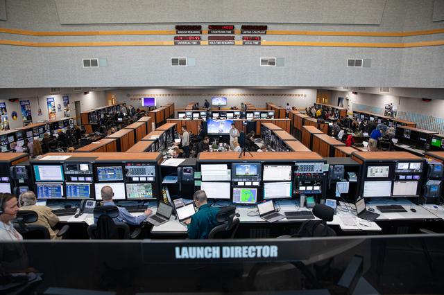 NASA image: Launch Team Firing Room I Simulation for Artemis I