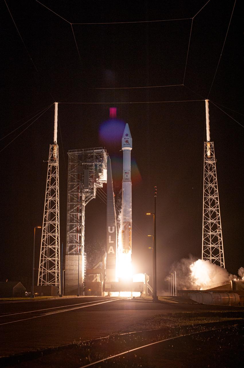 The United Launch Alliance Atlas V rocket, carrying the Solar Orbiter, lifts off Space Launch Complex 41 at Cape Canaveral Air Force Station in Florida at 11:03 p.m. EST, on Feb. 9, 2020. Solar Orbiter is an international cooperative mission between ESA (European Space Agency) and NASA. The mission aims to study the Sun, its outer atmosphere and solar wind. The spacecraft will provide the first images of the Sun’s poles. The spacecraft was developed by Airbus Defence and Space. NASA’s Launch Services Program based at Kennedy managed the launch.