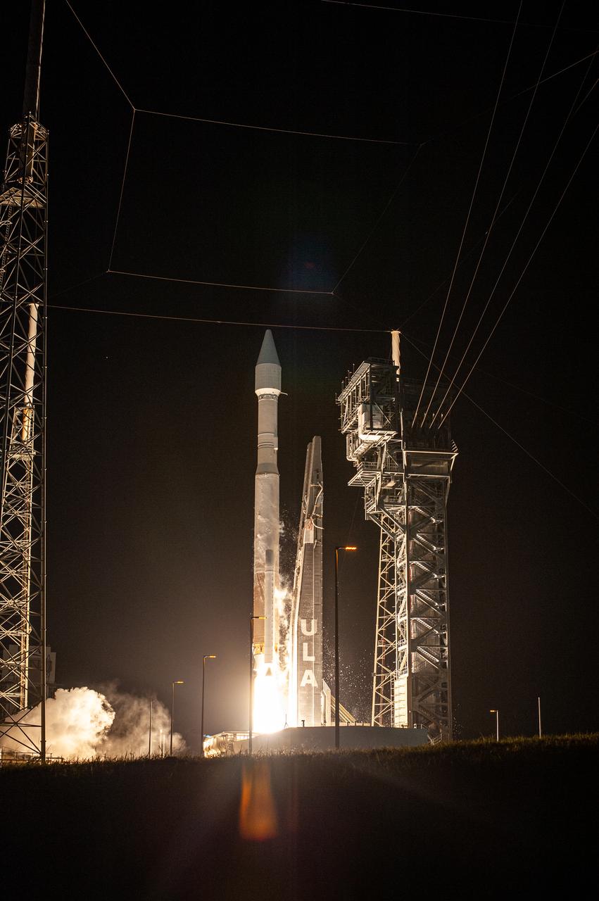 The United Launch Alliance Atlas V rocket, carrying the Solar Orbiter, lifts off Space Launch Complex 41 at Cape Canaveral Air Force Station in Florida at 11:03 p.m. EST, on Feb. 9, 2020. Solar Orbiter is an international cooperative mission between ESA (European Space Agency) and NASA. The mission aims to study the Sun, its outer atmosphere and solar wind. The spacecraft will provide the first images of the Sun’s poles. The spacecraft was developed by Airbus Defence and Space. NASA’s Launch Services Program based at Kennedy managed the launch.
