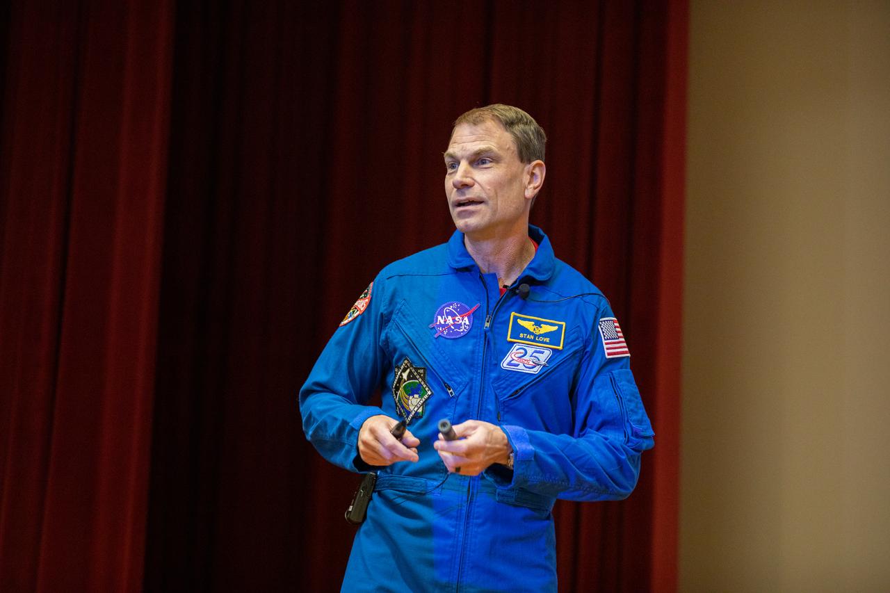 NASA astronaut Stan Love presents to Kennedy Space Center employees inside the Florida spaceport’s Training Auditorium on Mar 2, 2020, during the center’s annual Safety and Health Days. Taking place March 2 through March 6, Safety and Health Days provides Kennedy employees with a variety of presentations to attend – all of which focus on how to maintain a safe and healthy workforce. Love’s presentation included information on identifying and distinguishing when circumstances change from an annoyance to a threat in space operations.