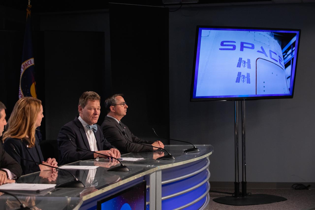 A prelaunch news conference for SpaceX’s 20th Commercial Resupply Services (CRS-20) mission to the International Space Station is held at NASA’s Kennedy Space Center in Florida on March 6, 2020. From left are Joel Montalbano, manager of the agency’s International Space Station Program; Jennifer Buchli, deputy chief scientist for the International Space Station Program; Hans Koenigsmann, vice president of Build and Flight Reliability at SpaceX; and Mike McAleenan, launch weather officer with the U.S. Air Force 45th Space Wing. SpaceX’s Falcon 9 rocket and cargo Dragon spacecraft are scheduled to lift off from Cape Canaveral Air Force Station’s Space Launch Complex 40 at 11:50 p.m. EST on March 6, 2020.