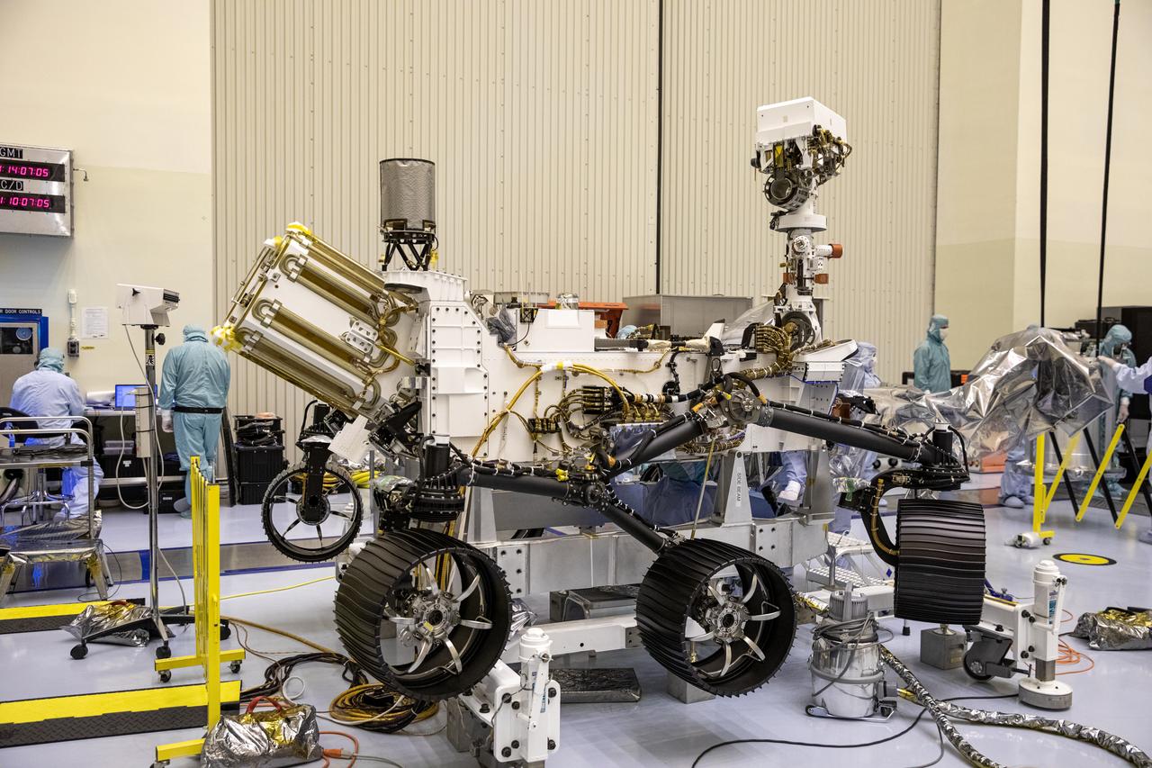 Functional testing of NASA’s Mars Helicopter and its cruise stage occurred in the airlock inside Kennedy Space Center’s Payload Hazardous Servicing Facility on March 10, 2020. The helicopter was tested on a stand while the cruise stage was tested on the rotation fixture. The helicopter will be attached to the Mars Perseverance rover during its mission, which is part of NASA's Mars Exploration Program. Perseverance will land on the Red Planet on Feb. 18, 2021. Liftoff aboard a United Launch Alliance Atlas V 541 rocket is targeted for mid-July from Cape Canaveral Air Force Station. NASA’s Launch Services Program based at Kennedy is managing the launch.
