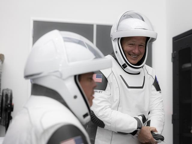 NASA image: CCP SpaceX Demo-2 Launch and Docking Sim