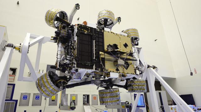 Mars 2020 Perseverance Rover Turnover/MHGDS/Helicopter Installat