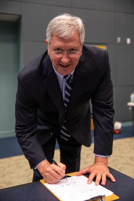 NASA image: SpaceX Demo-2 FRR HRCP Document Signing