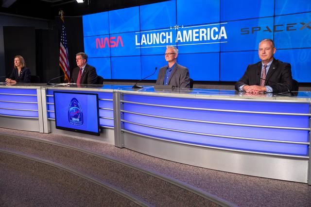 NASA image: NASA Hosts Post-Flight Readiness Review Briefing for the agency