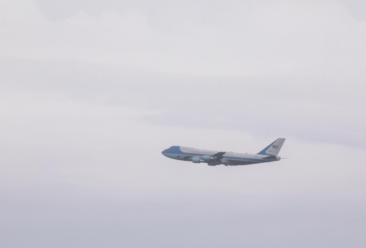 Air Force One, with President Donald Trump aboard, flies over NASA’s Kennedy Space Center in Florida on May 27, 2020, ahead of the agency’s SpaceX Demo-2 launch. The launch was scrubbed due to unfavorable weather conditions around Launch Complex 39A, and the next launch attempt will be Saturday, May 30. Liftoff of the SpaceX Falcon 9 rocket and Crew Dragon spacecraft is scheduled for 3:22 p.m. EDT from Kennedy’s historic Launch Complex 39A. NASA astronauts Robert Behnken and Douglas Hurley will be the first astronauts to launch to the International Space Station from U.S. soil since the end of the Space Shuttle Program in 2011. Part of NASA’s Commercial Crew Program, this will be SpaceX’s final flight test, paving the way for the agency to certify the crew transportation system for regular, crewed flights to the orbiting laboratory.