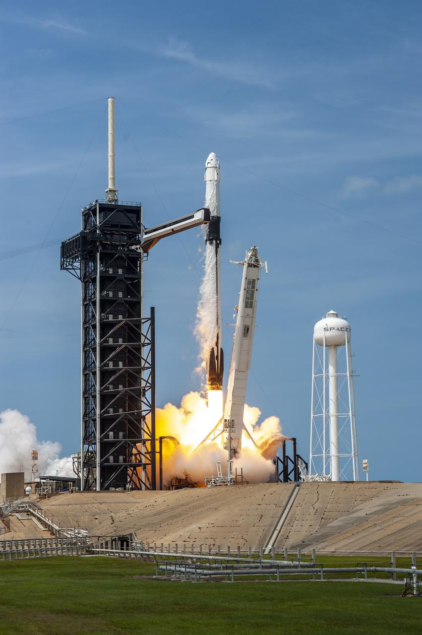 A SpaceX Falcon 9 rocket and Crew Dragon spacecraft lifts off from Launch Complex 39A at NASA’s Kennedy Space Center in Florida on May 30, 2020, carrying NASA astronauts Robert Behnken and Douglas Hurley to the International Space Station for the agency’s SpaceX Demo-2 mission. Liftoff occurred at 3:22 p.m. EDT. Behnken and Hurley are the first astronauts to launch from U.S. soil to the space station since the end of the Space Shuttle Program in 2011. Part of NASA’s Commercial Crew Program, this will be SpaceX’s final flight test, paving the way for the agency to certify the crew transportation system for regular, crewed flights to the orbiting laboratory.