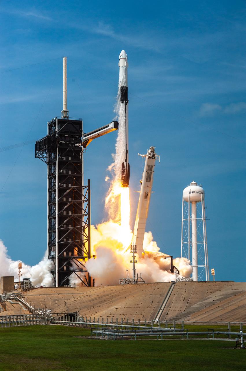 A SpaceX Falcon 9 rocket and Crew Dragon spacecraft lifts off from Launch Complex 39A at NASA’s Kennedy Space Center in Florida on May 30, 2020, carrying NASA astronauts Robert Behnken and Douglas Hurley to the International Space Station for the agency’s SpaceX Demo-2 mission. Liftoff occurred at 3:22 p.m. EDT. Behnken and Hurley are the first astronauts to launch from U.S. soil to the space station since the end of the Space Shuttle Program in 2011. Part of NASA’s Commercial Crew Program, this will be SpaceX’s final flight test, paving the way for the agency to certify the crew transportation system for regular, crewed flights to the orbiting laboratory.