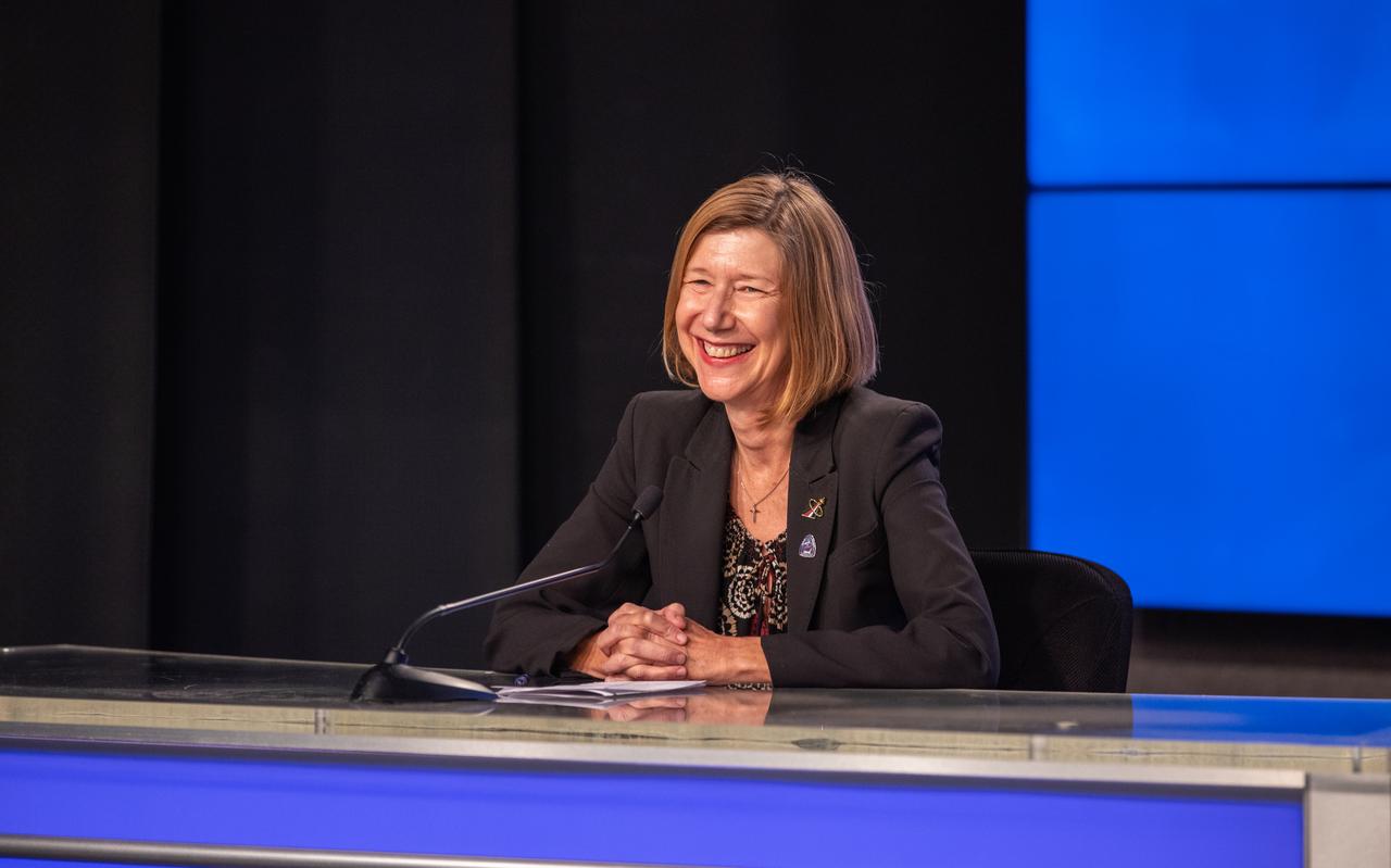 NASA’s Commercial Crew Program Manager, Kathy Lueders, participates in a postlaunch news conference inside the Press Site auditorium at the agency’s Kennedy Space Center in Florida on May 30, 2020, following the launch of NASA’s SpaceX Demo-2 mission to the International Space Station. Liftoff of the SpaceX Falcon 9 rocket and Crew Dragon spacecraft, carrying NASA astronauts Robert Behnken and Douglas Hurley, occurred at 3:22 p.m. EDT from historic Launch Complex 39A. Behnken and Hurley are the first astronauts to launch to the space station from U.S. soil since the end of the Space Shuttle Program in 2011. Part of NASA’s Commercial Crew Program, this will be SpaceX’s final flight test, paving the way for the agency to certify the crew transportation system for regular, crewed flights to the orbiting laboratory.