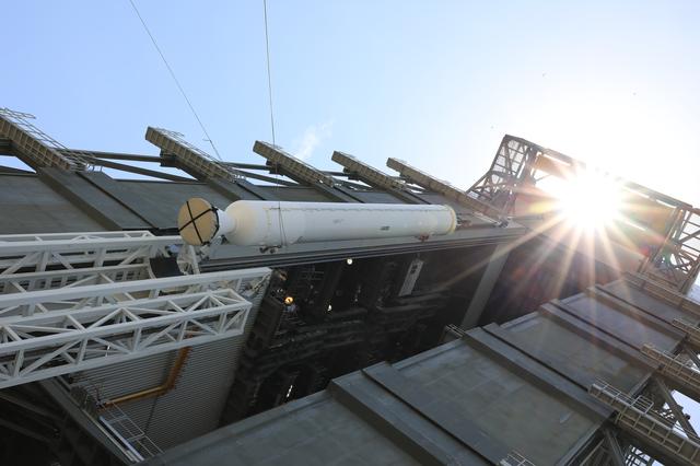 NASA image: Mars 2020 SRB 3 Preparations for Lift and Mate